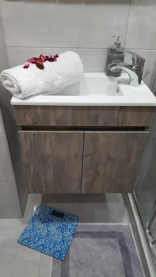 Downtown City Apartment Thessaloniki Buitenkant foto