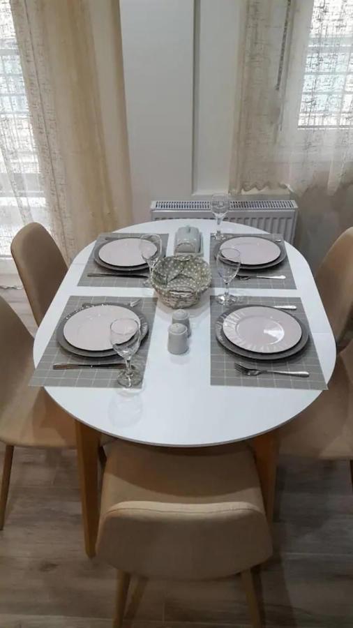 Downtown City Apartment Thessaloniki Buitenkant foto