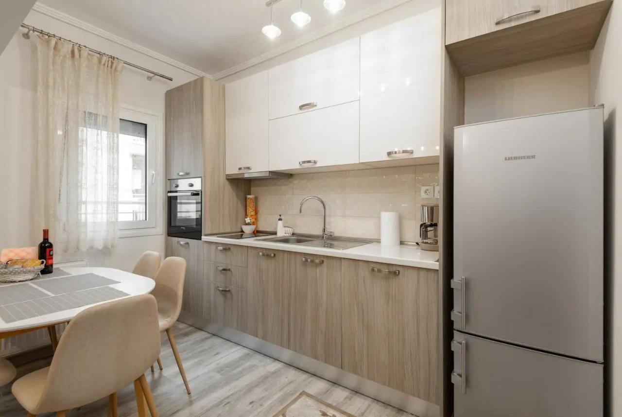 Downtown City Apartment Thessaloniki Buitenkant foto