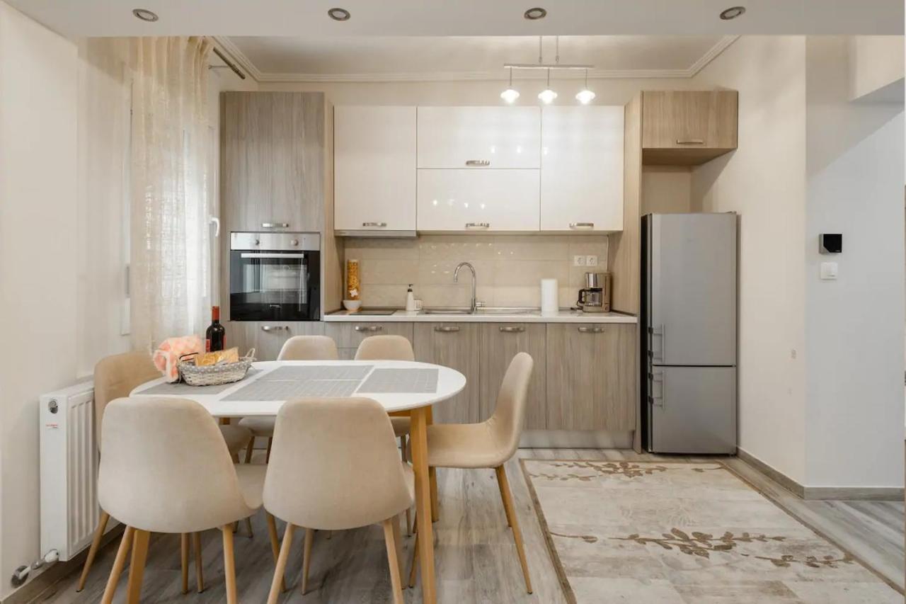 Downtown City Apartment Thessaloniki Buitenkant foto